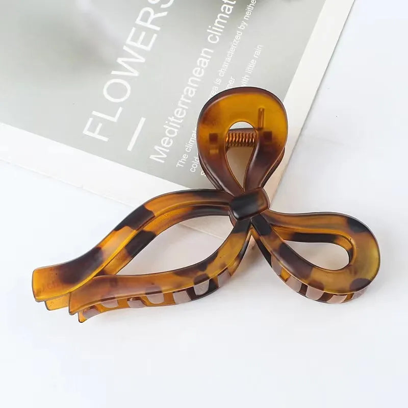 Della Bow Hair Clip