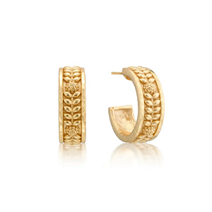 Capucine de Wulf| Berry Vine Small Gold Hoop Earrings