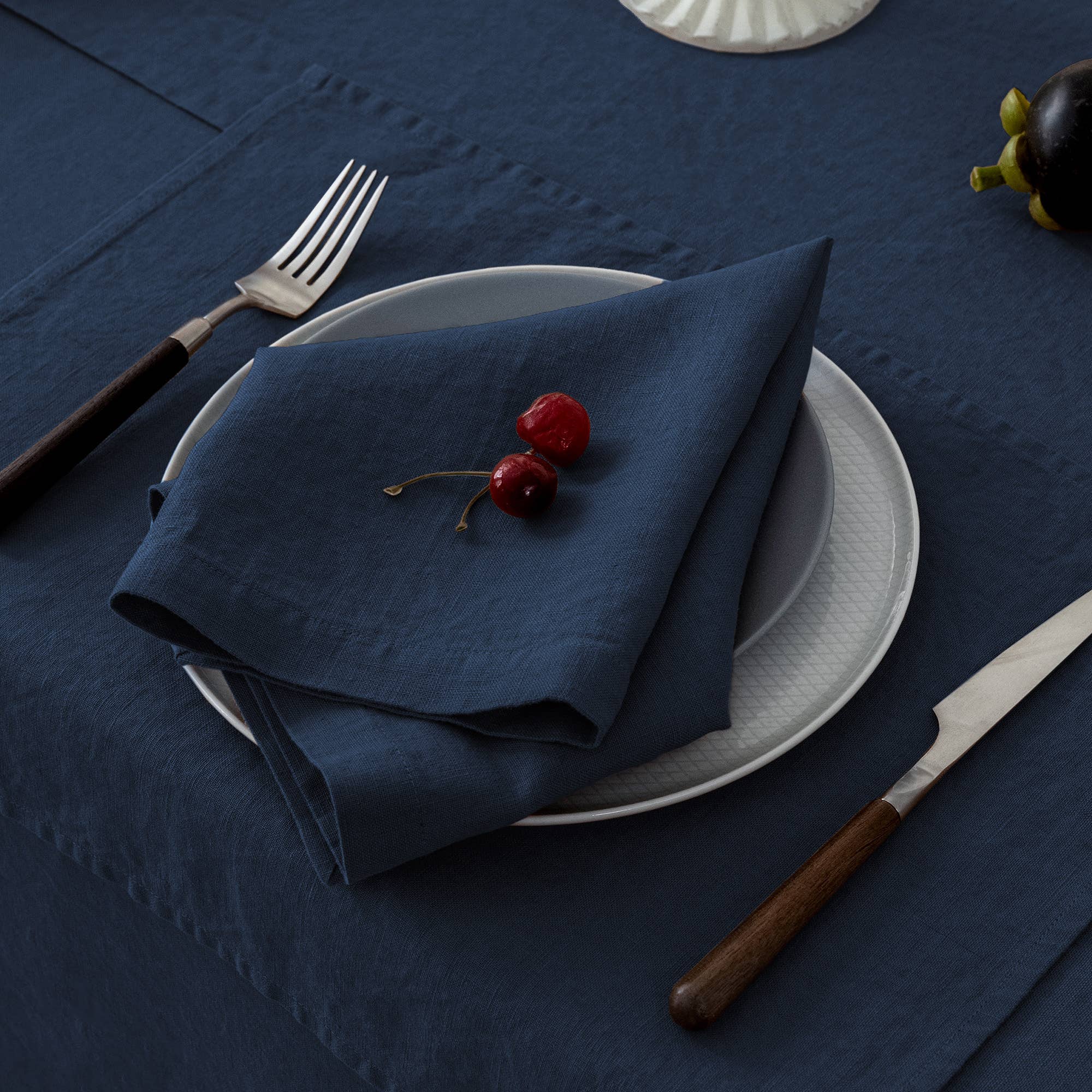 100% Linen Napkins (Set of 4) - 20'' x 20'' - Navy
