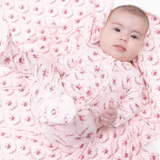 Angel Dear | Rose Garden Trellis Swaddle Blanket
