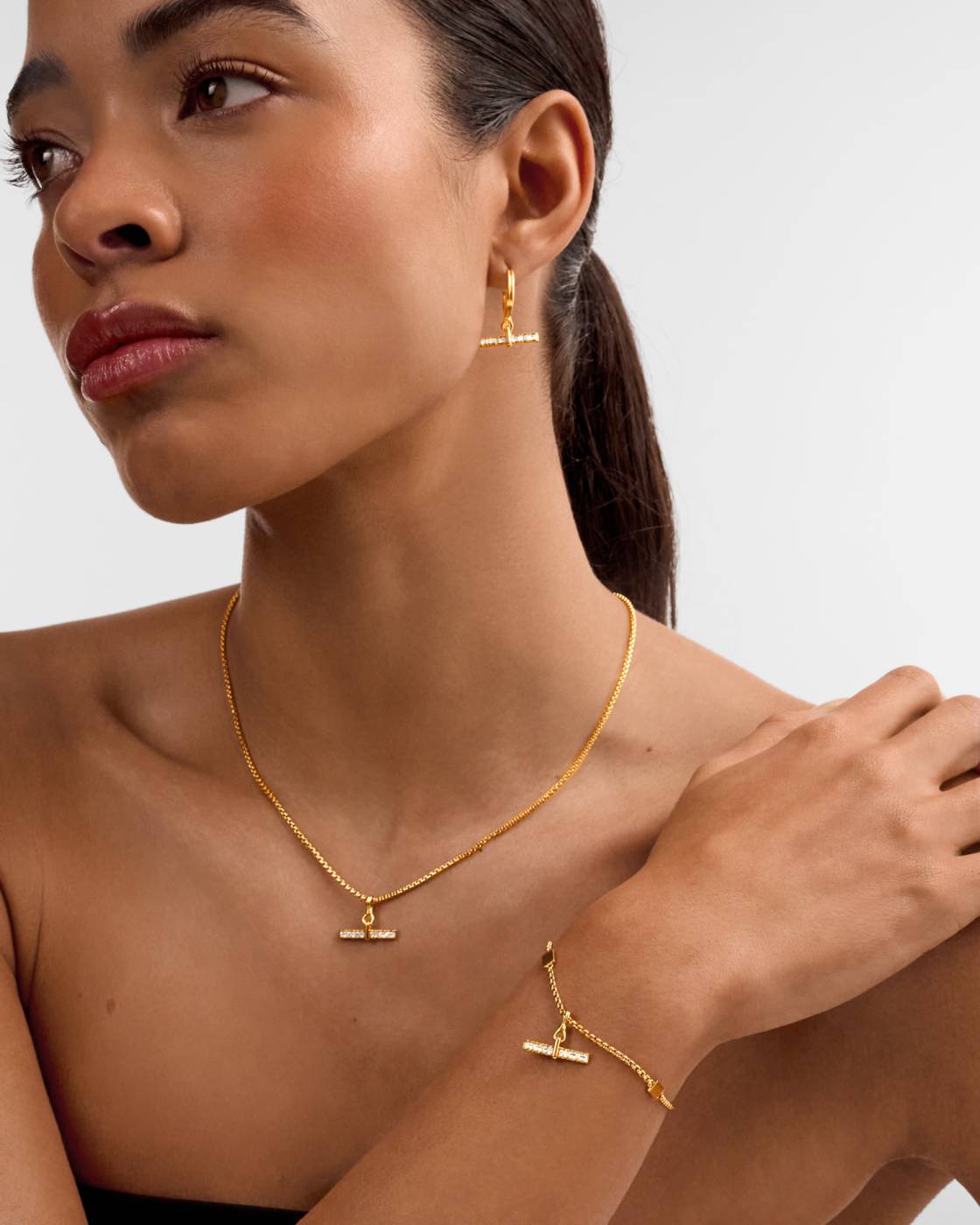 Lustre T-Bar Necklace