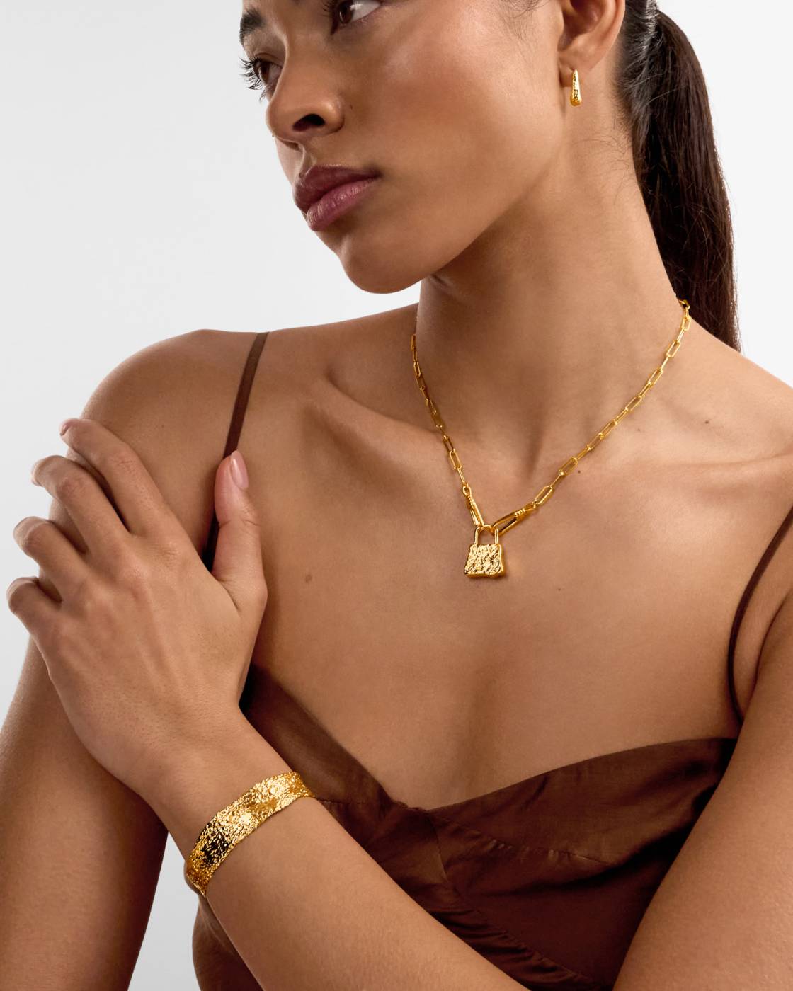 Luxe Lock Textured Bangle