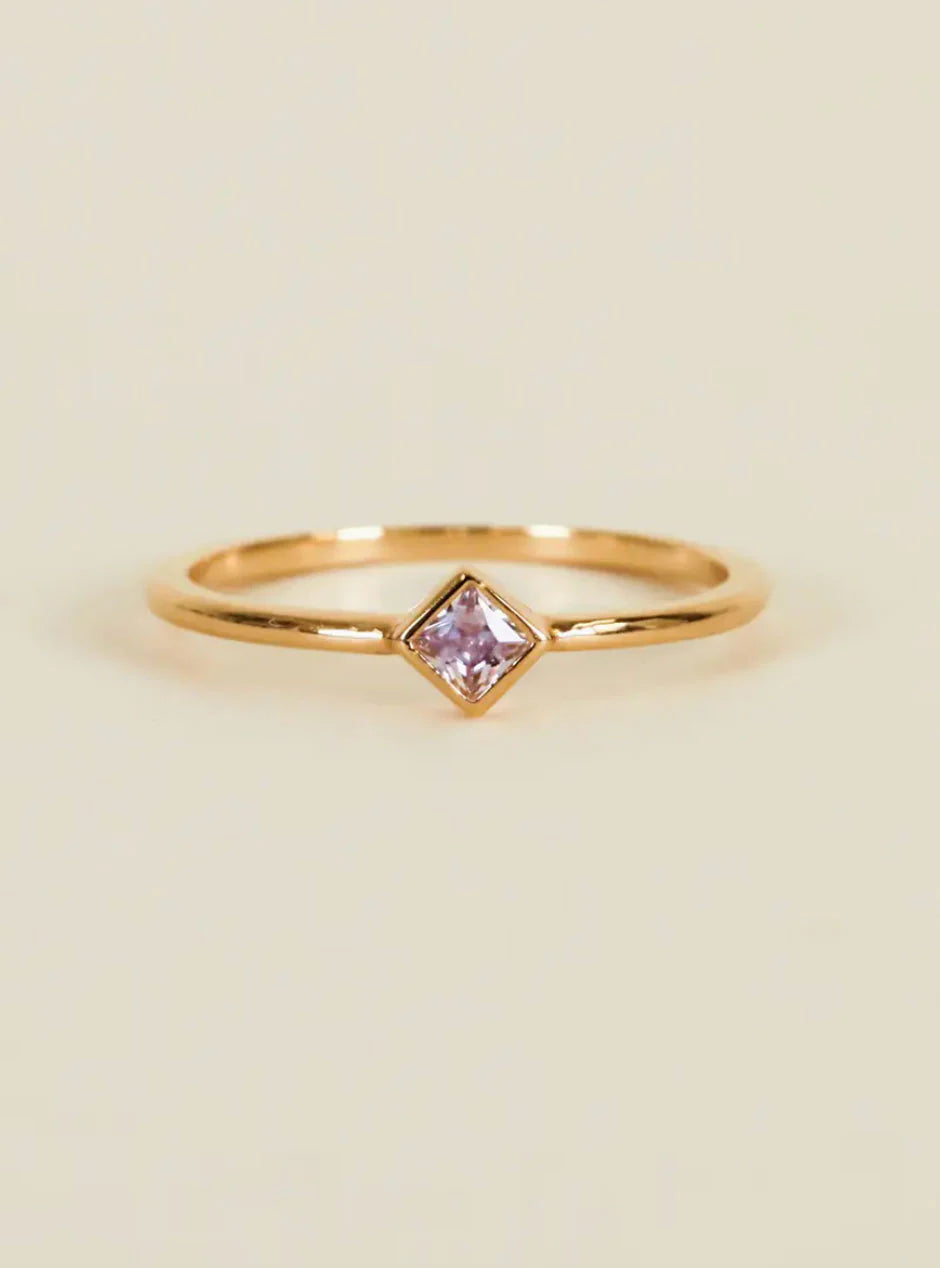 JAXKELLY || Lavender Diamond Stud Ring