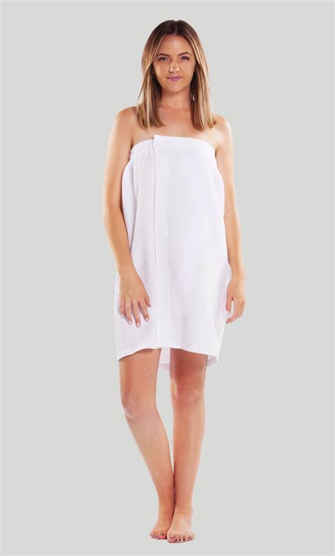 Charlotte's Web | Spa Waffle Shower Wrap