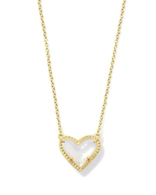 Kendra Scott | Ari Framed Heart Pendant Necklace