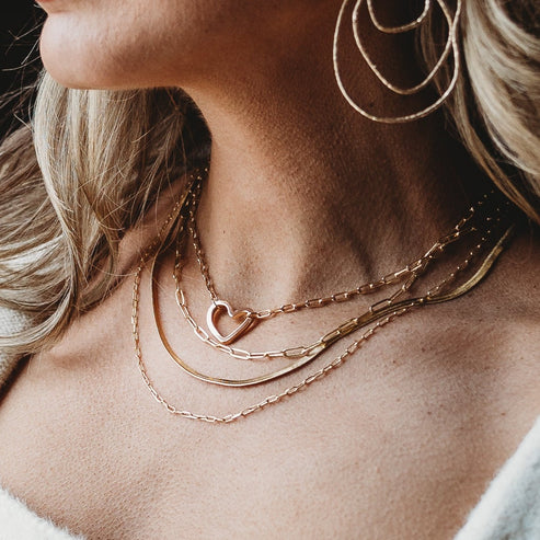 Leslie Curtis | Parker Gold Heart Necklace