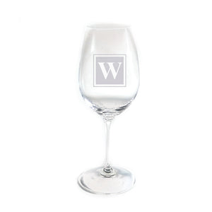 Personalized Connoisseur Wine Glasses