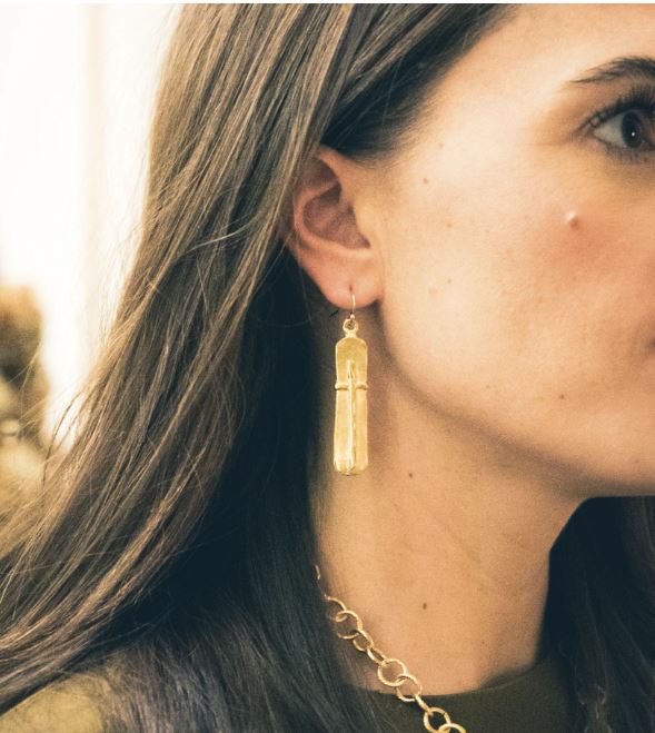 Susan Shaw | Bar Cross Earrings - Gold